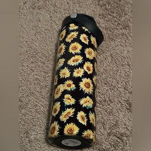 Simply Southern 22 oz water bottle